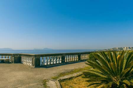 Casetta Belvedere Неаполь Экстерьер фото